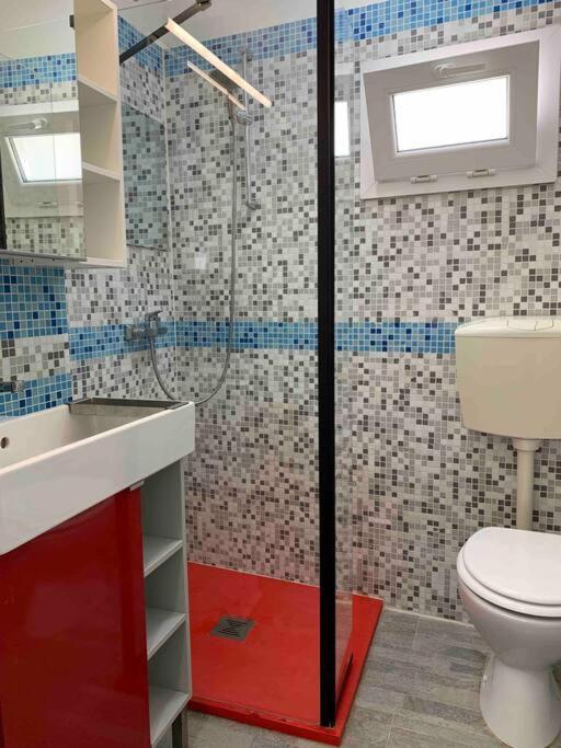La Dolce Vita Apartment Интра Екстериор снимка