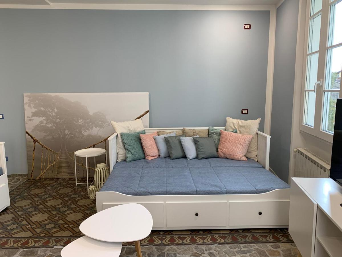 La Dolce Vita Apartment Интра Екстериор снимка
